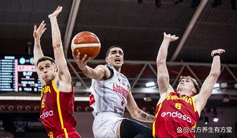 开云体育app-关于亚特兰大训练开放日，赛前再遭质疑引欢呼，NBA总决赛在即，训练强度明显提升的信息